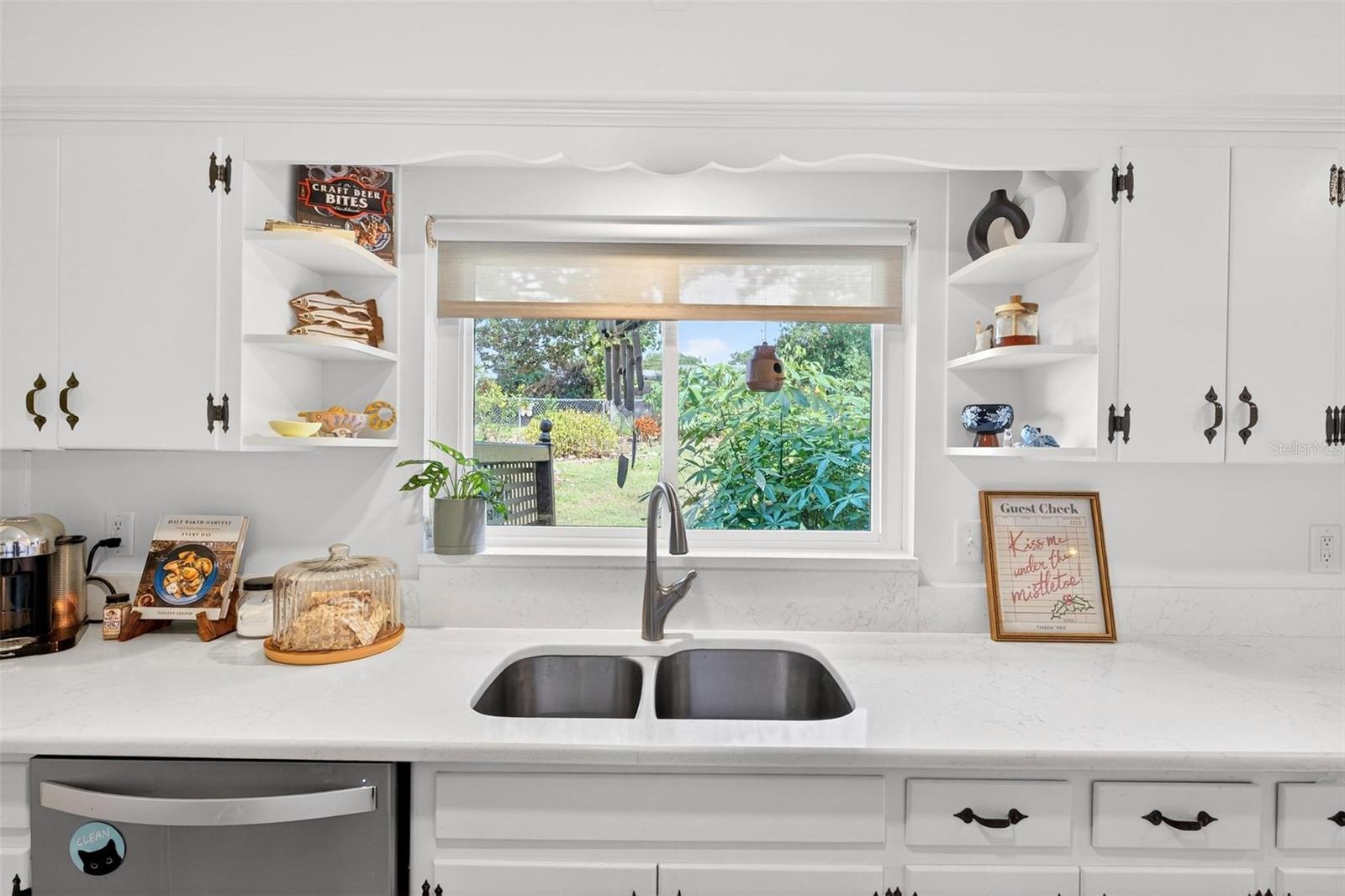 RAINBOW RIDGE - Residential