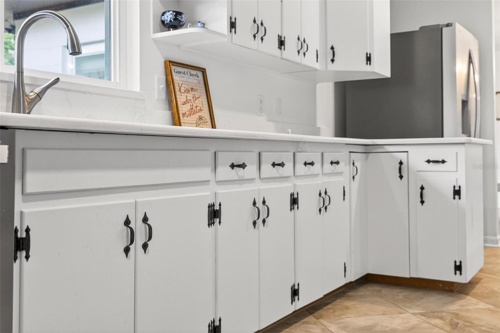 RAINBOW RIDGE - Residential