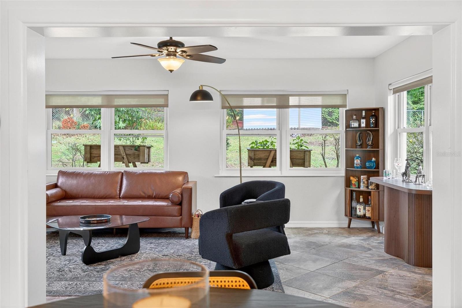 RAINBOW RIDGE - Residential