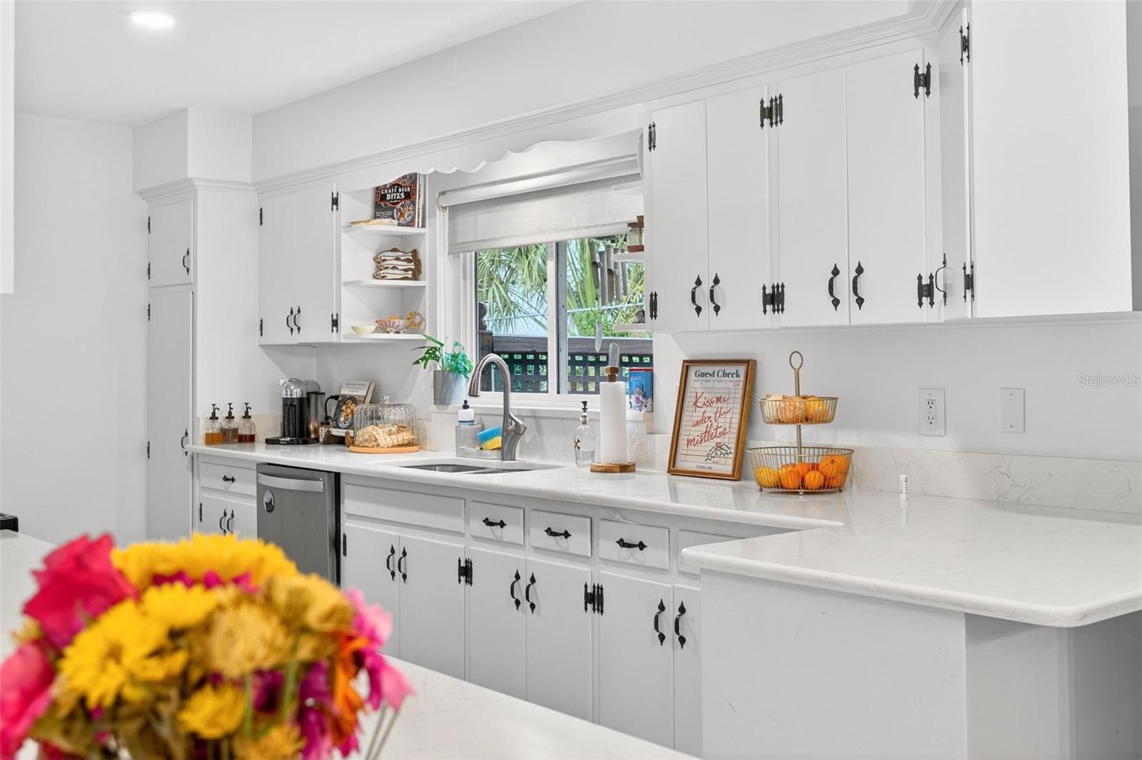 RAINBOW RIDGE - Residential