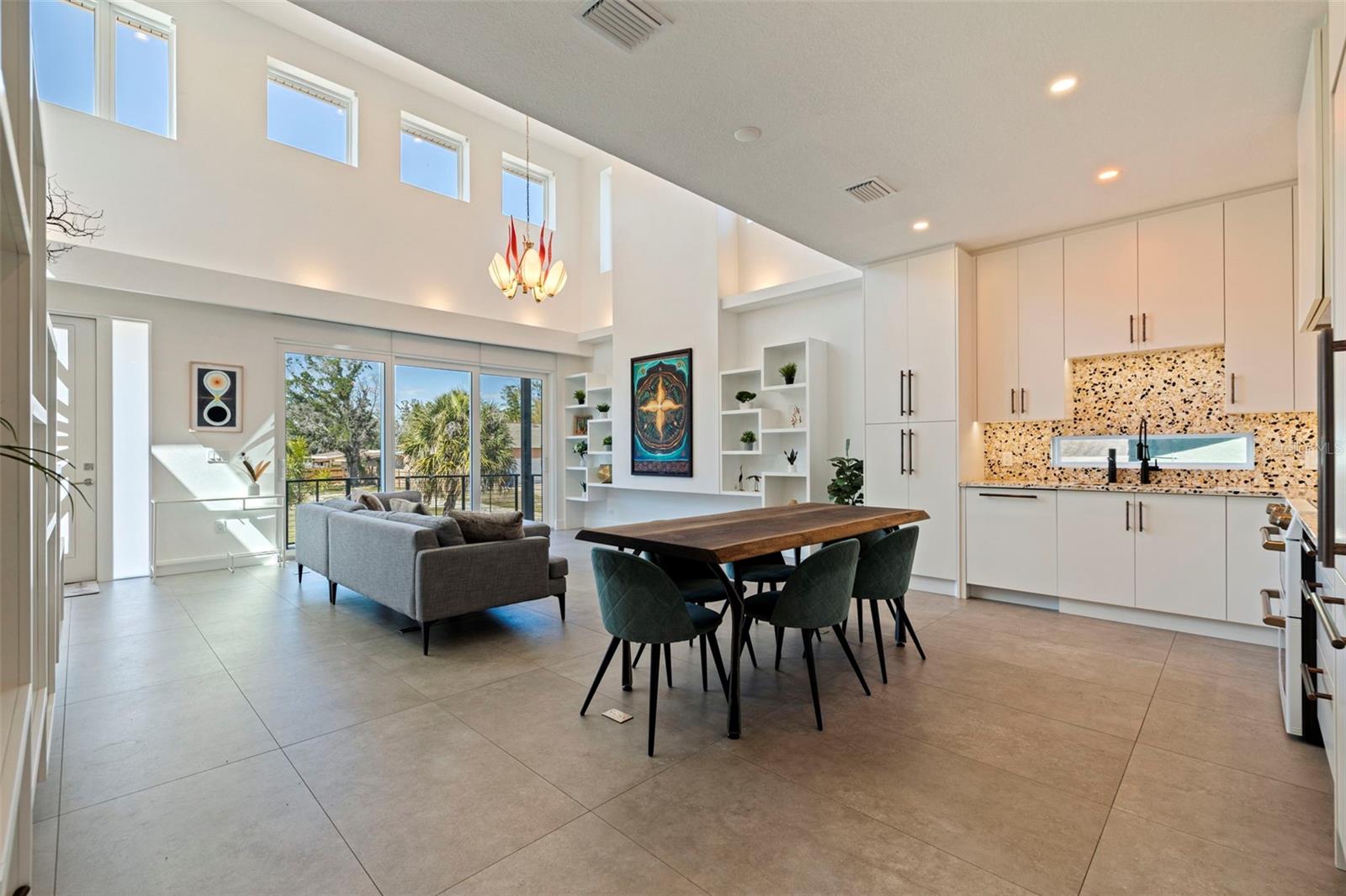 RIO VISTA - Residential