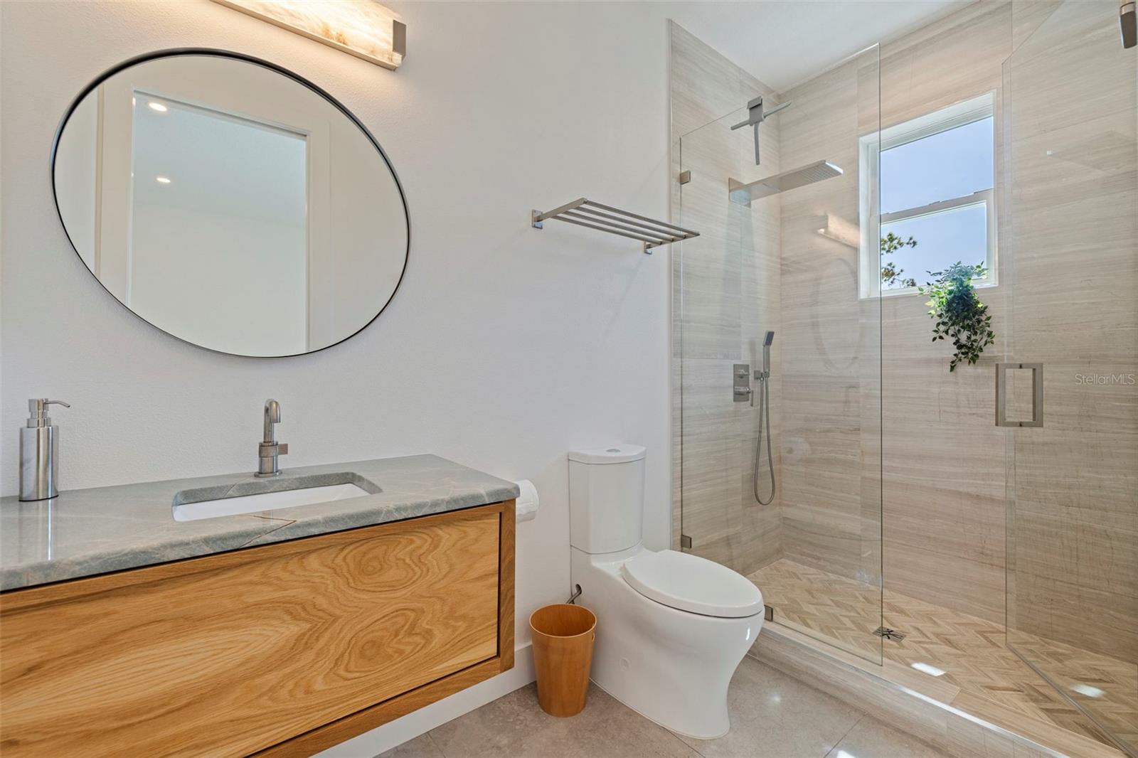 RIO VISTA - Residential