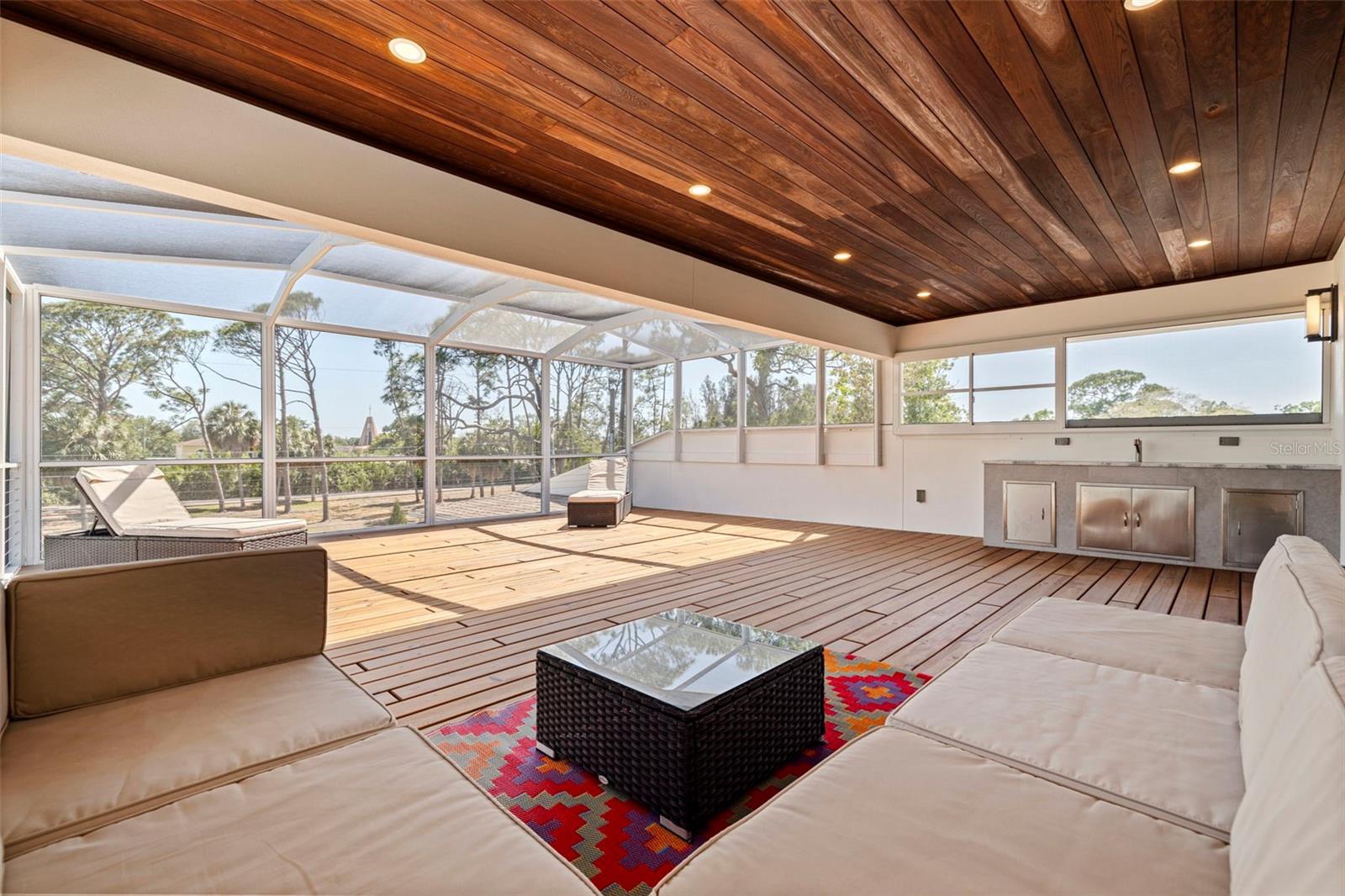 RIO VISTA - Residential