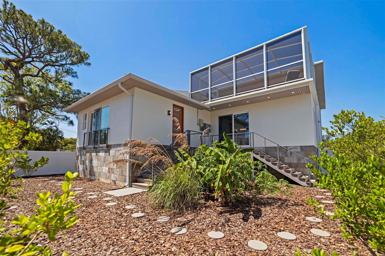 RIO VISTA - Residential