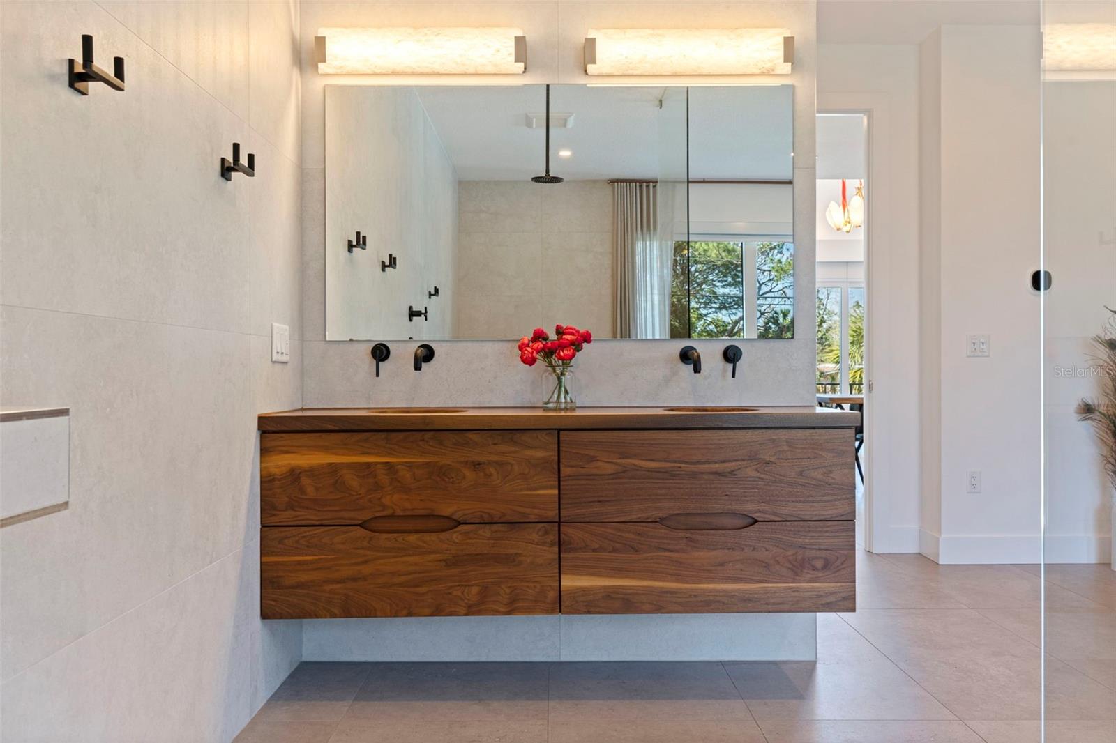 RIO VISTA - Residential