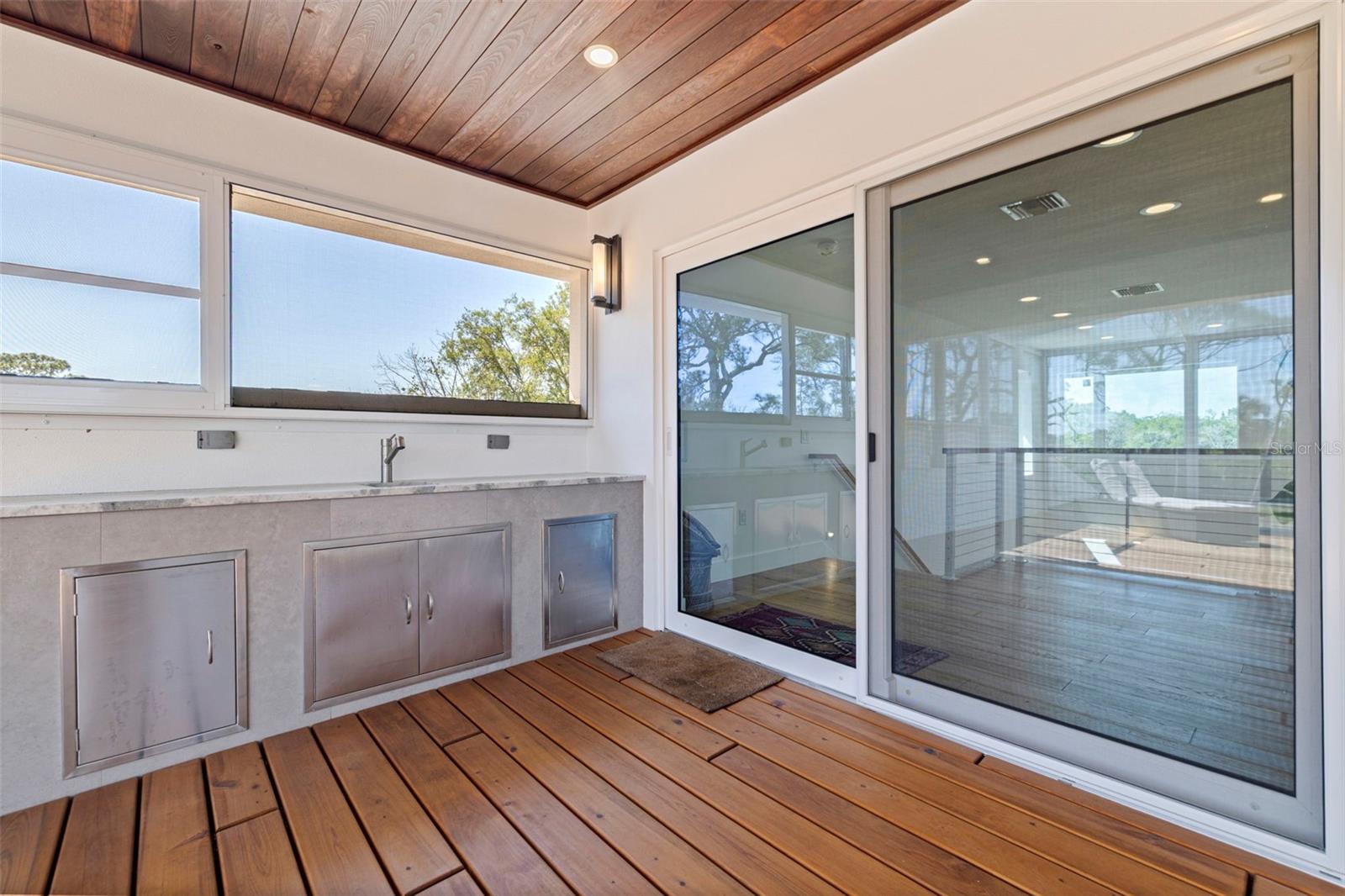 RIO VISTA - Residential