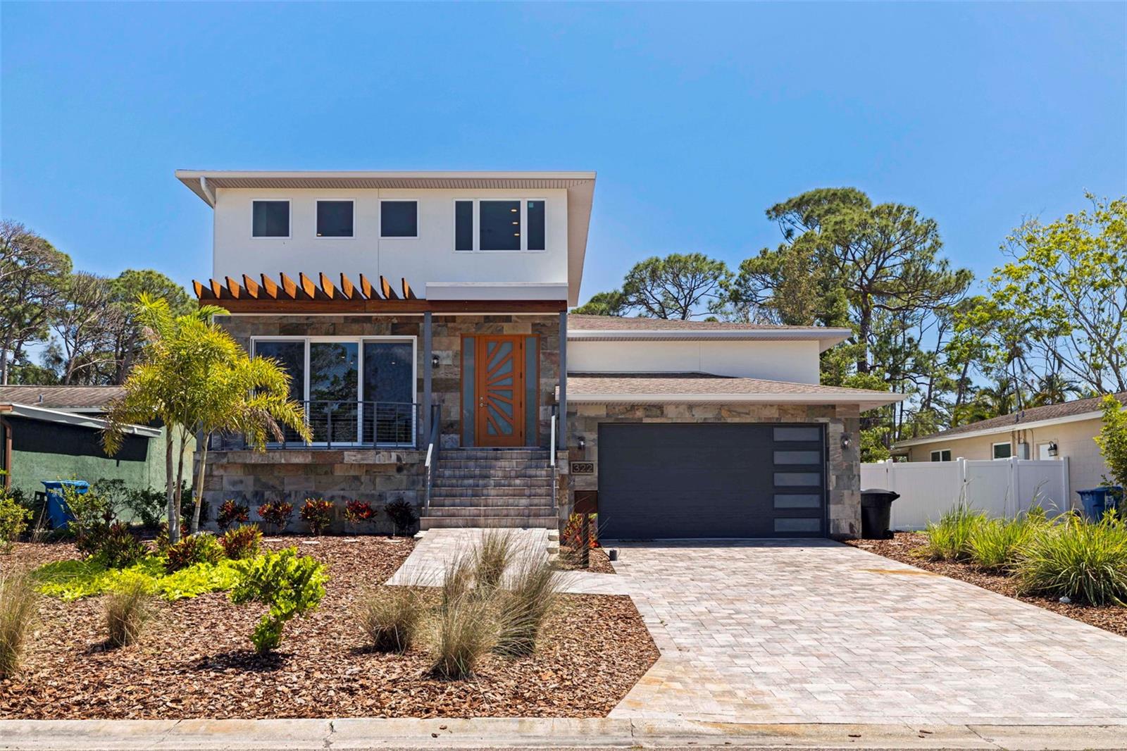 RIO VISTA - Residential