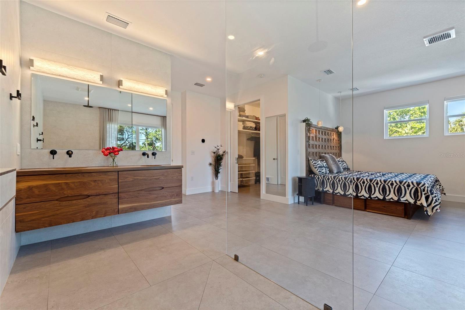 RIO VISTA - Residential