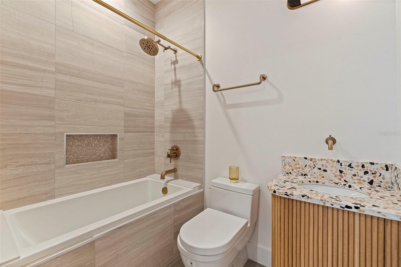 RIO VISTA - Residential