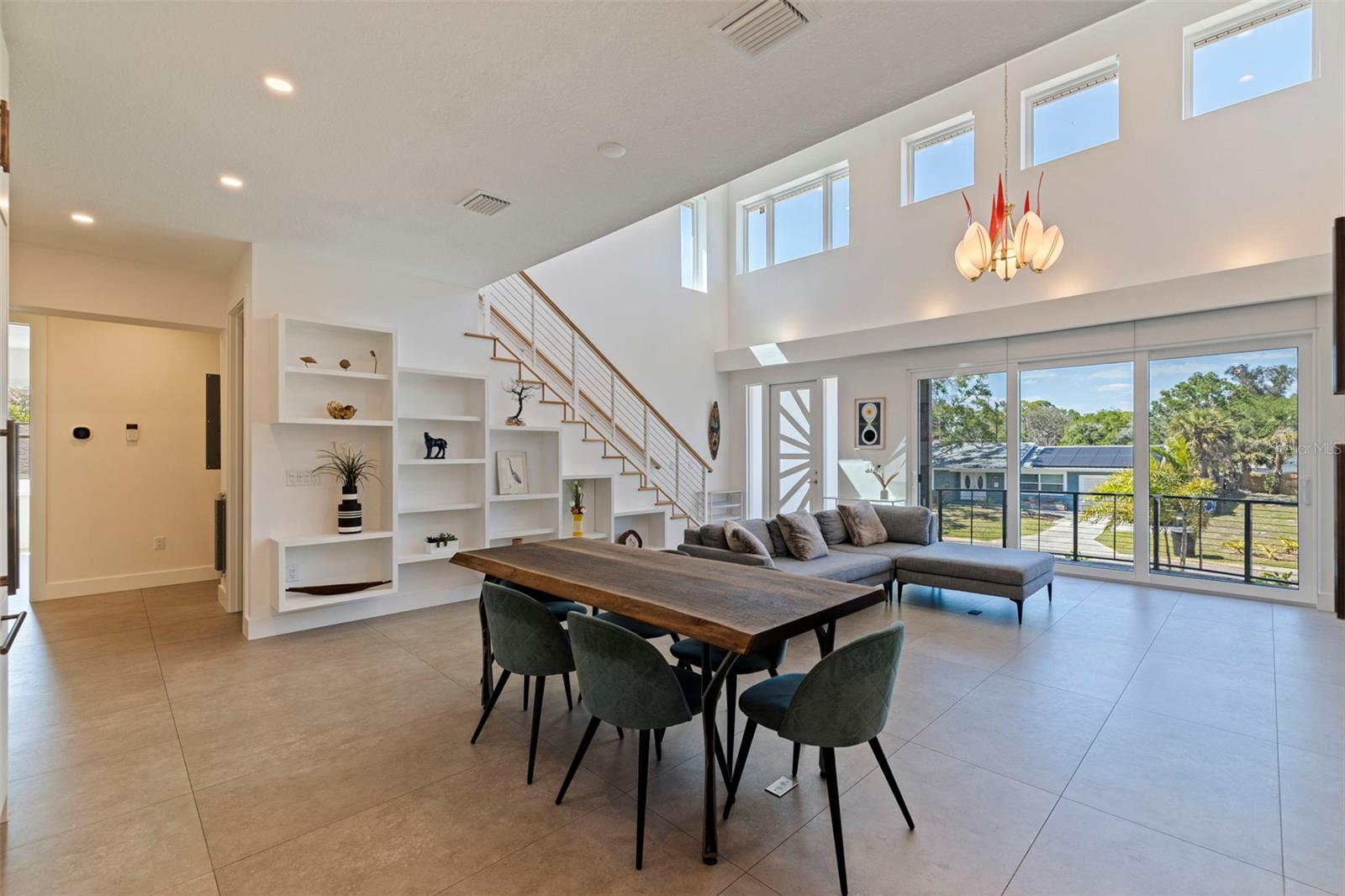 RIO VISTA - Residential