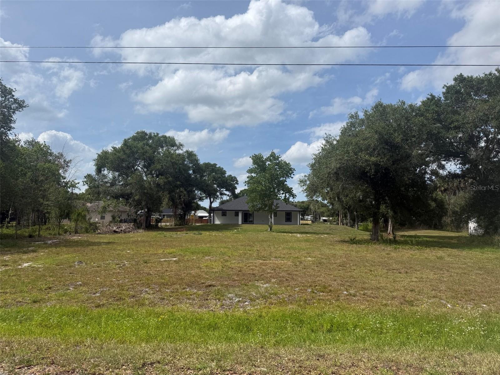 DIXIE RANCH ESTATES - Land
