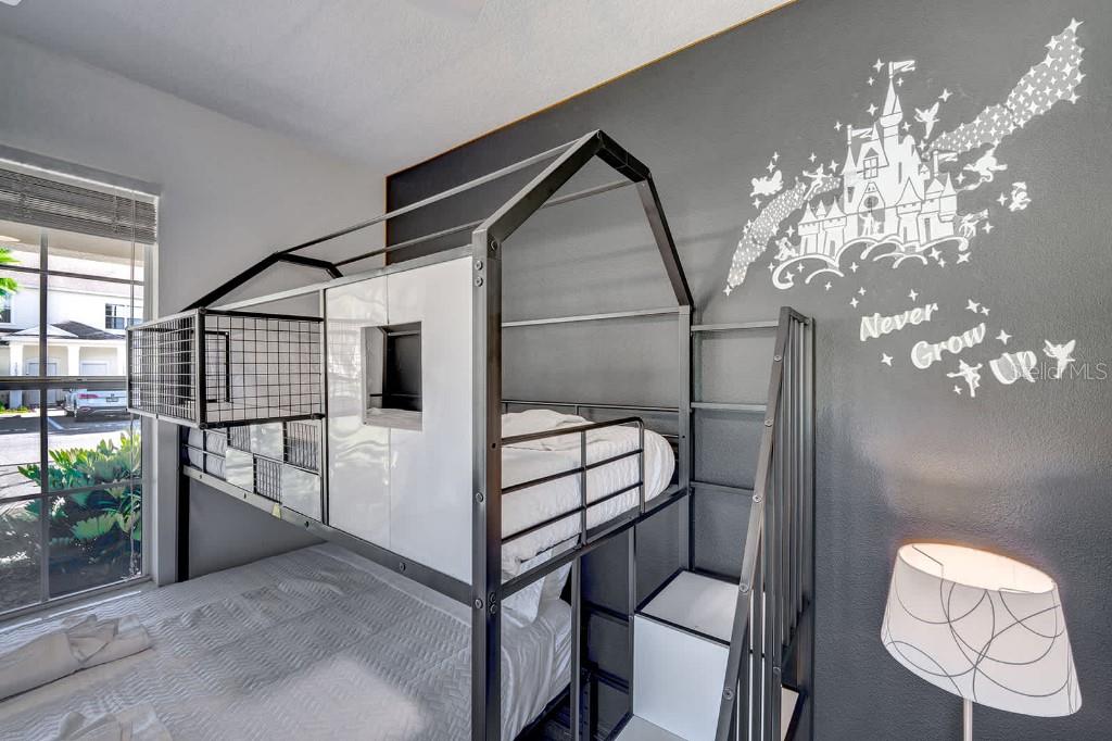 HIDDEN FOREST AT SILVER CREEK - Residential