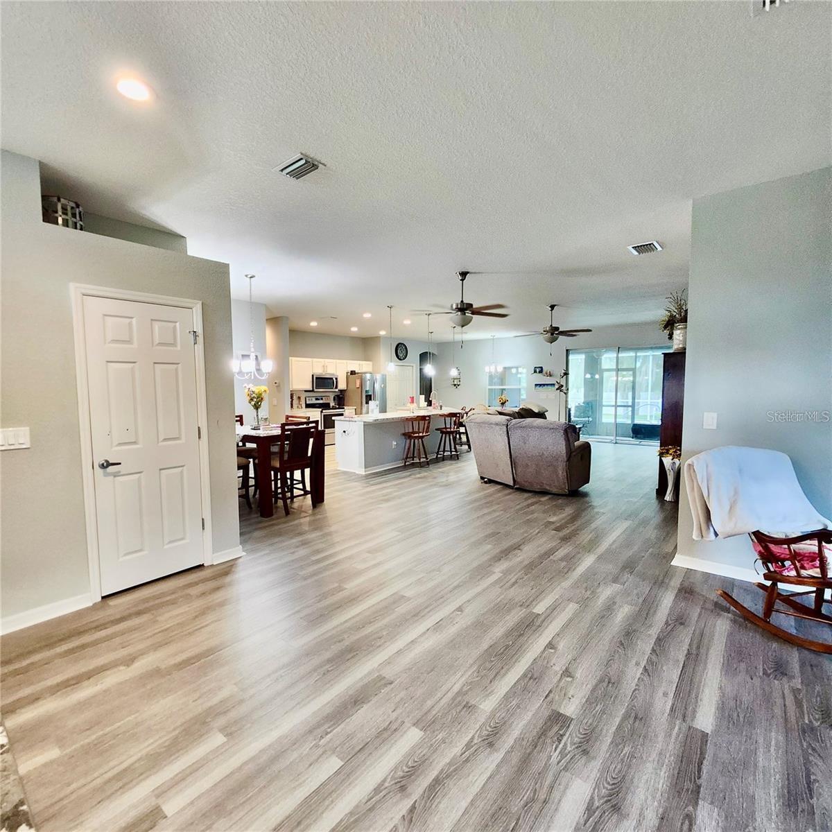 KINGSLAND COUNTRY ESTATE/FOREST GLEN - Residential