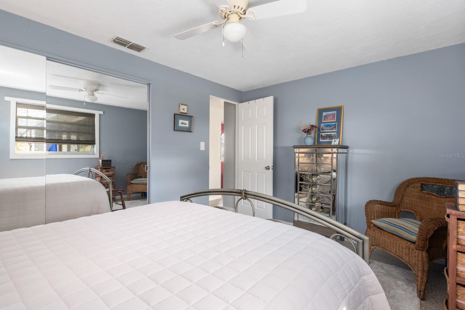 TROPICAL SHORES - Residential