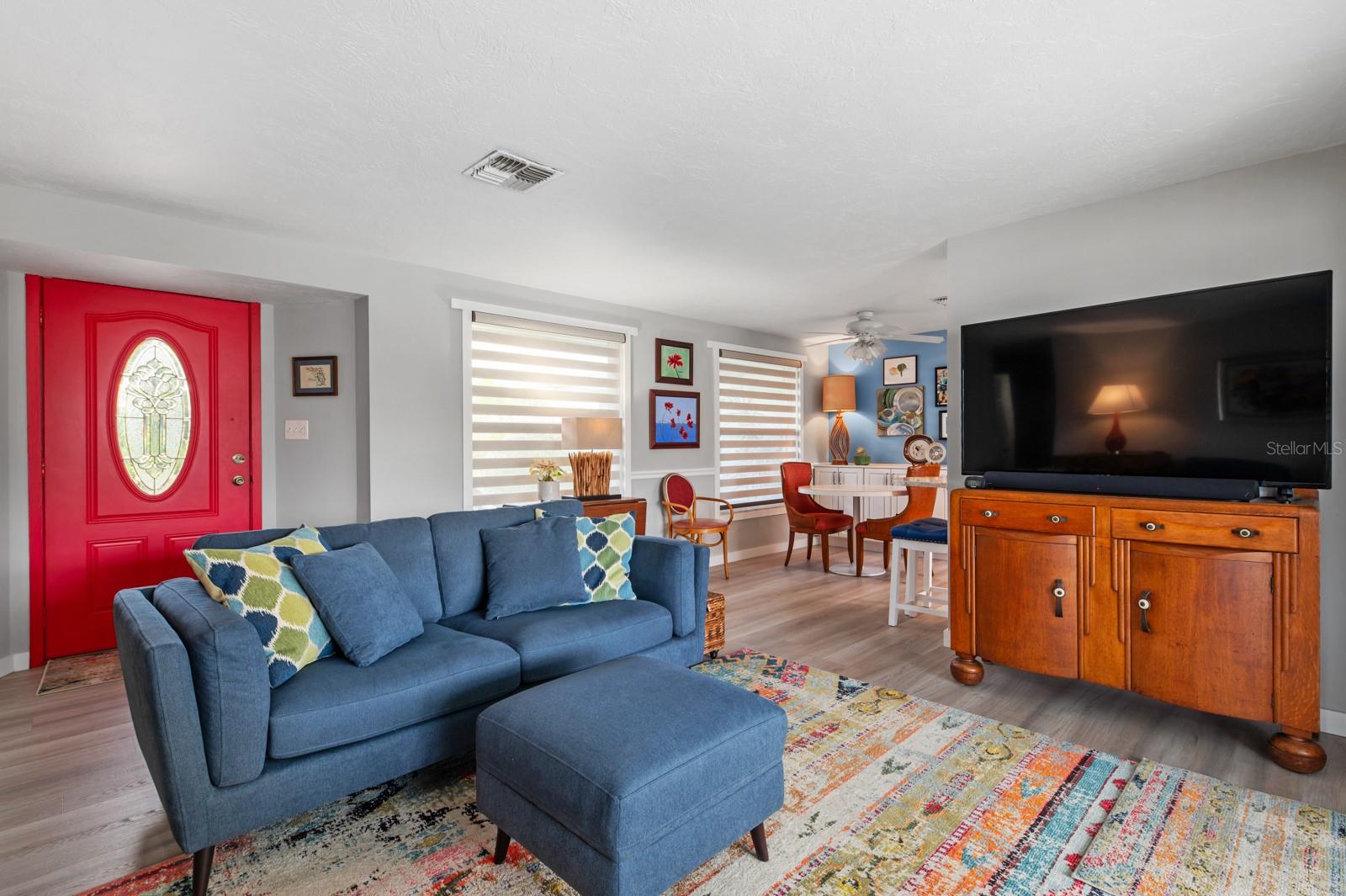 TROPICAL SHORES - Residential