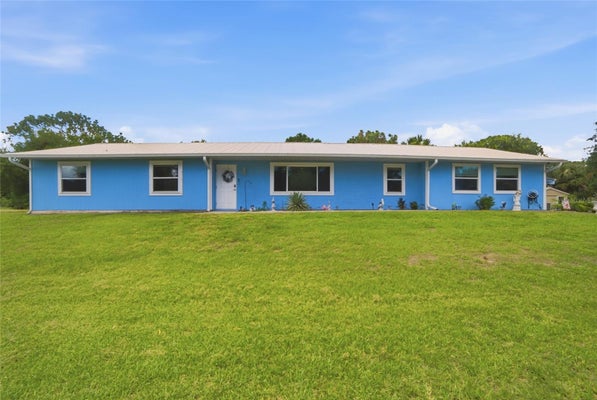 2300 HALL RD, MALABAR, FL 32950 - Image bdb091e2e1add2c2ac86e3d722078e23/383745074
