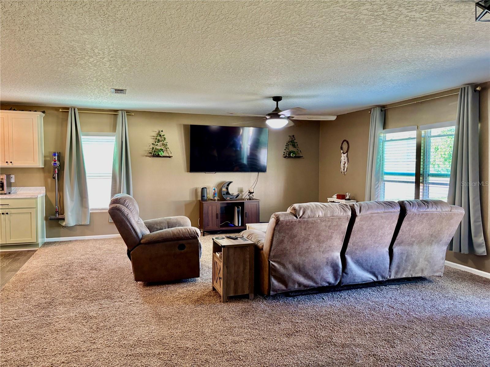 PALM COAST PINE GROVE SEC 25 - Residential