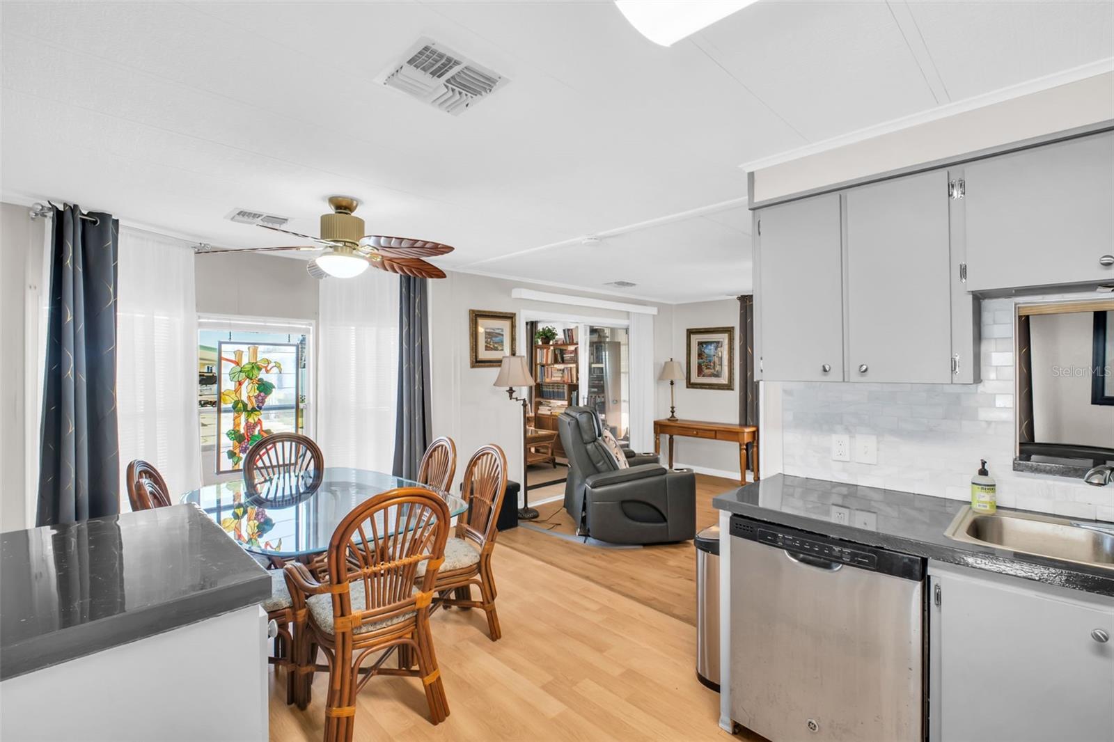 LAKE CONLEY MHP - Residential