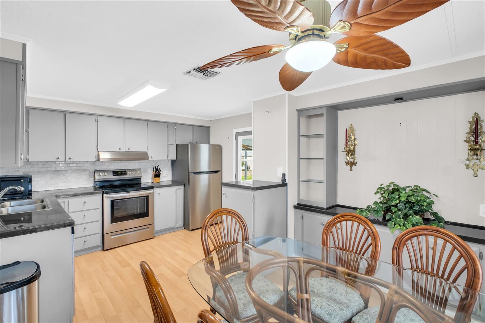 LAKE CONLEY MHP - Residential