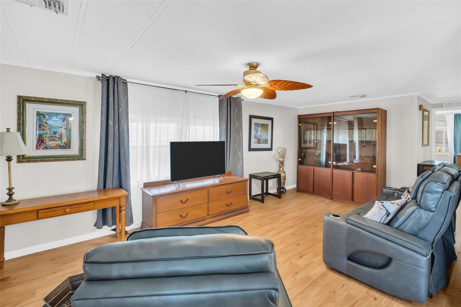 LAKE CONLEY MHP - Residential