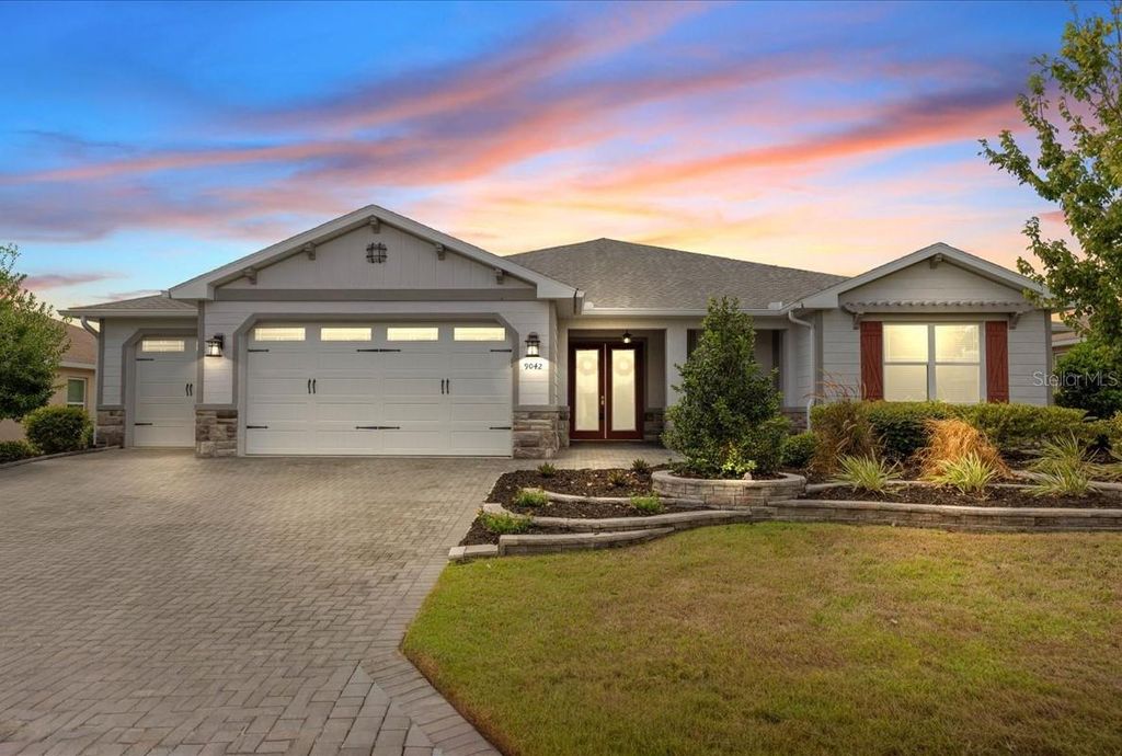 Photo of 9042 SW 88th Place, Ocala, FL 34481 (MLS # OM710834)