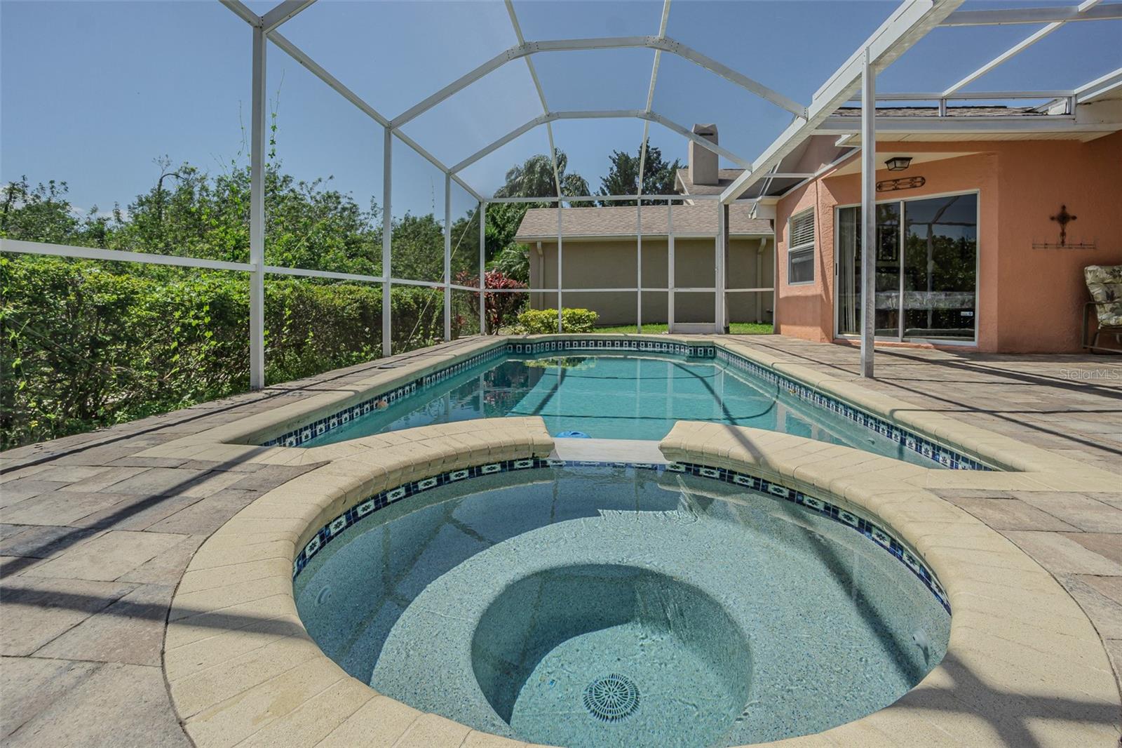 965 WESTWINDS BOULEVARD
