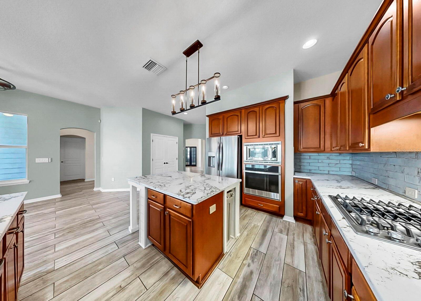 MIRABAY PH 3A-1 - Residential