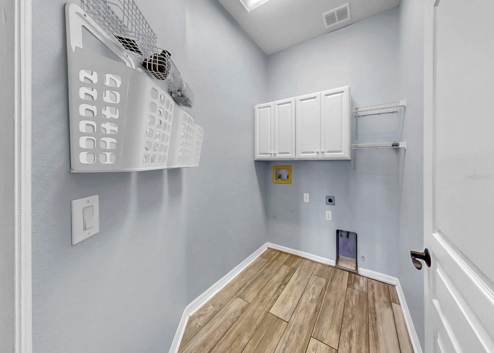 MIRABAY PH 3A-1 - Residential