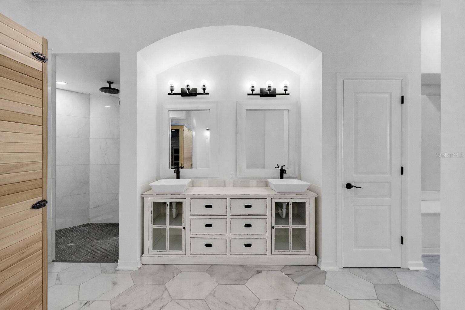 MIRABAY PH 3A-1 - Residential