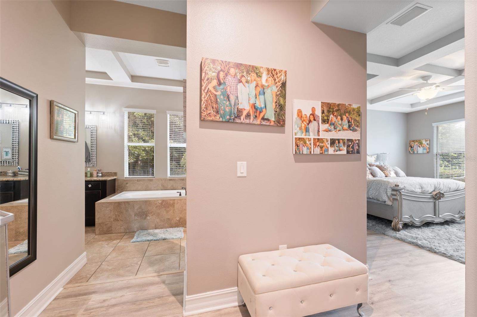 FISHHAWK RANCH TOWNCENTER PHAS - Residential