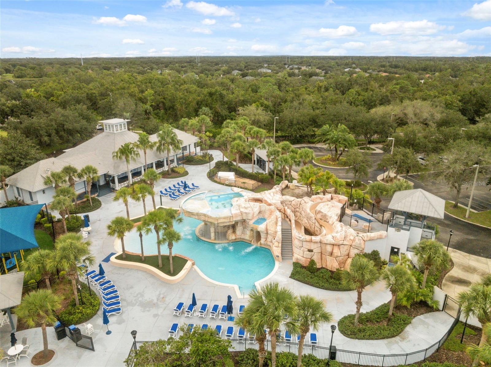 FISHHAWK RANCH TOWNCENTER PHAS - Residential