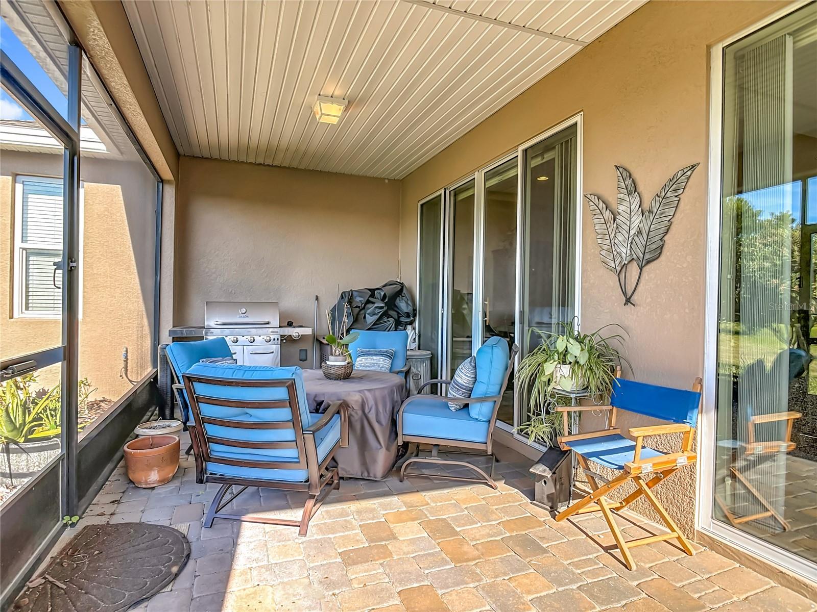 VICTORIA HILLS - Residential