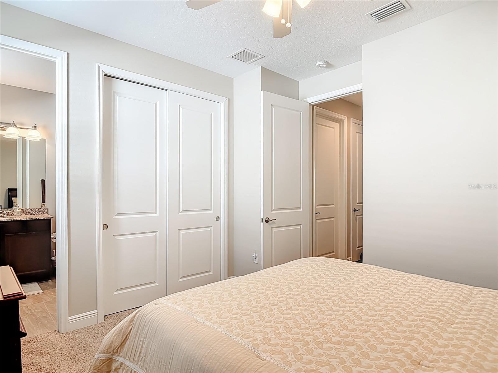 VICTORIA HILLS - Residential