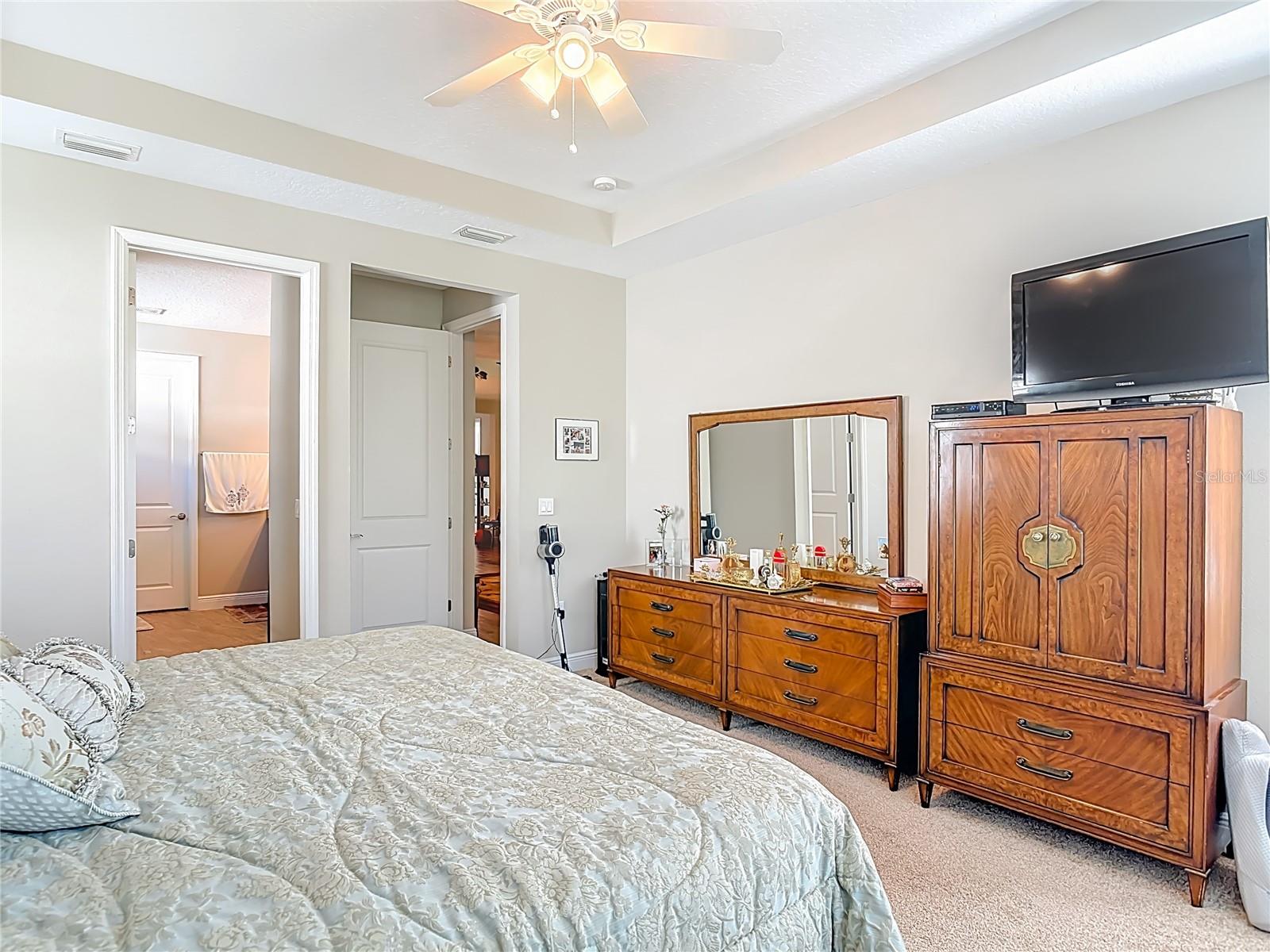 VICTORIA HILLS - Residential