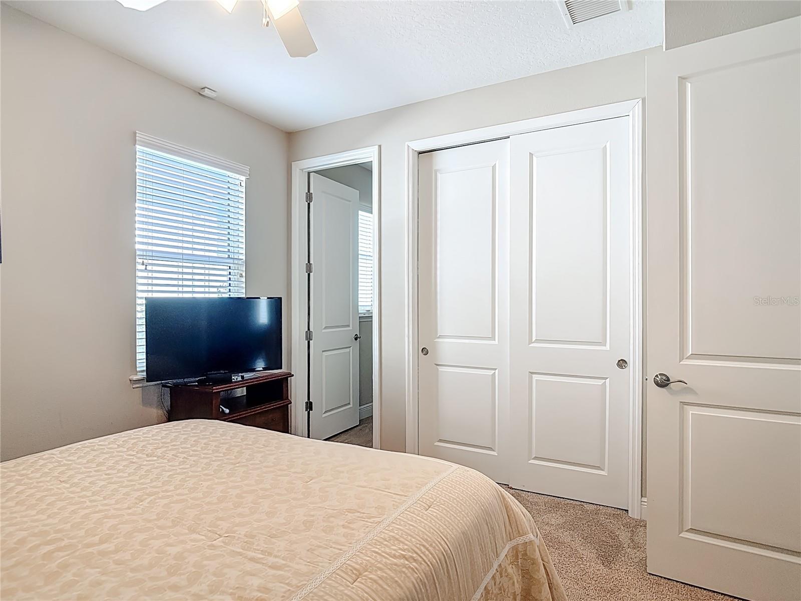 VICTORIA HILLS - Residential