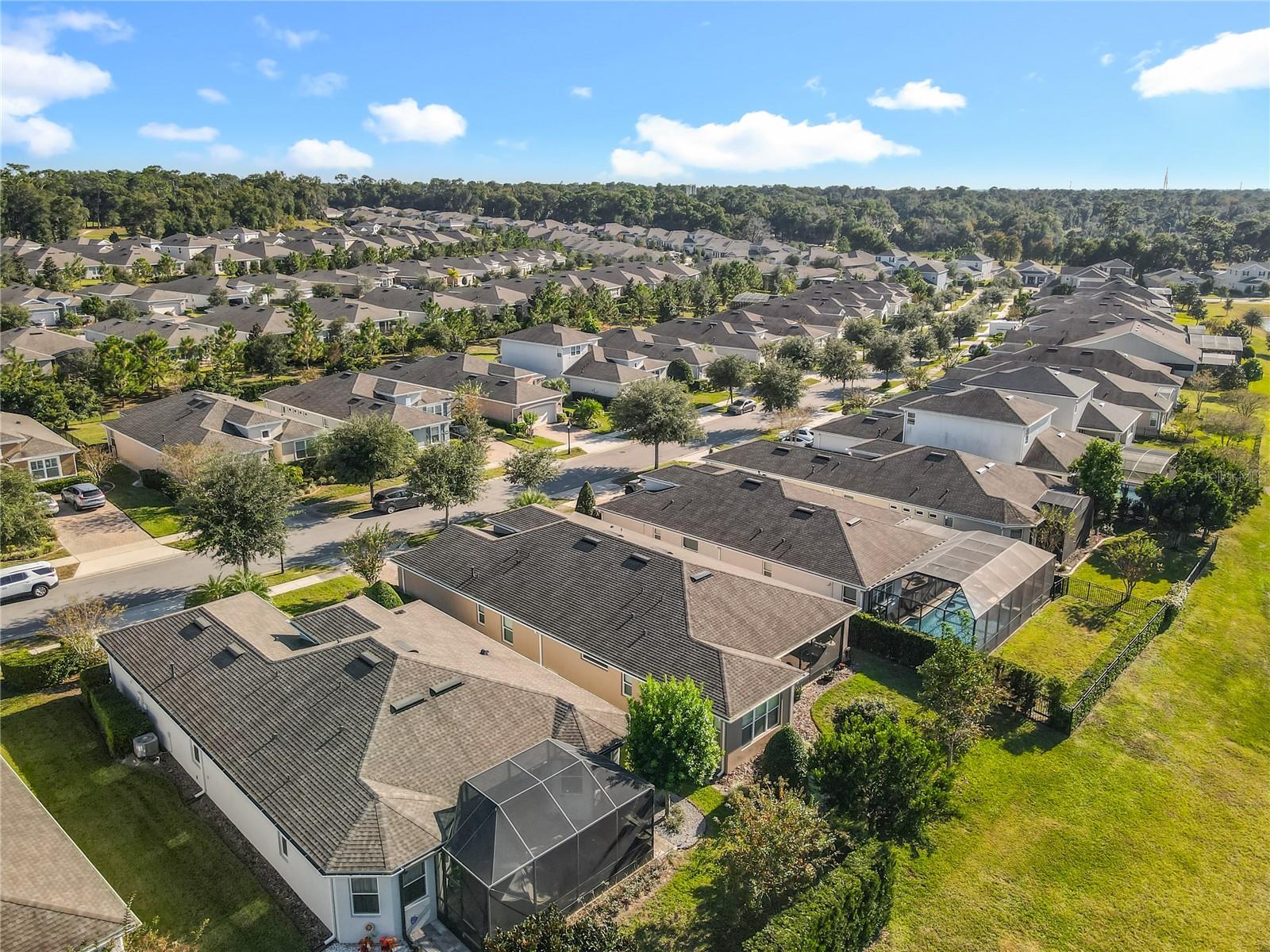 VICTORIA HILLS - Residential