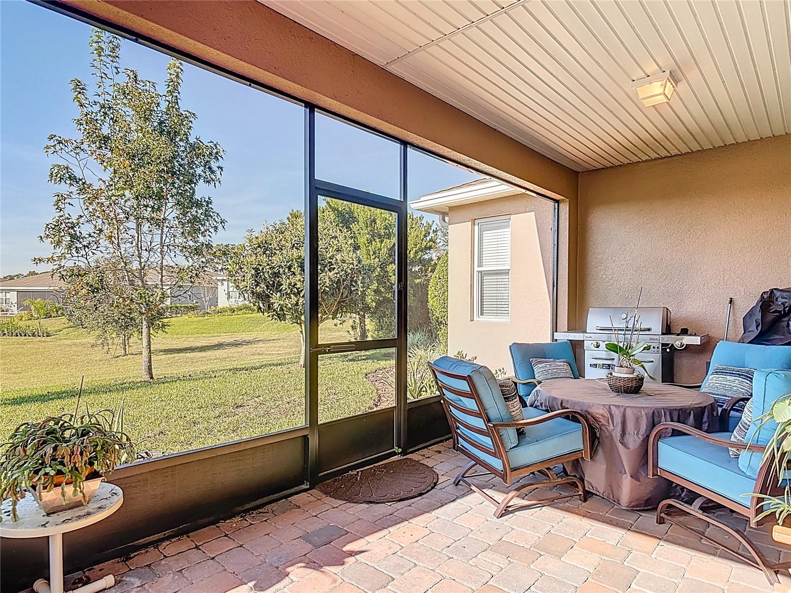 VICTORIA HILLS - Residential