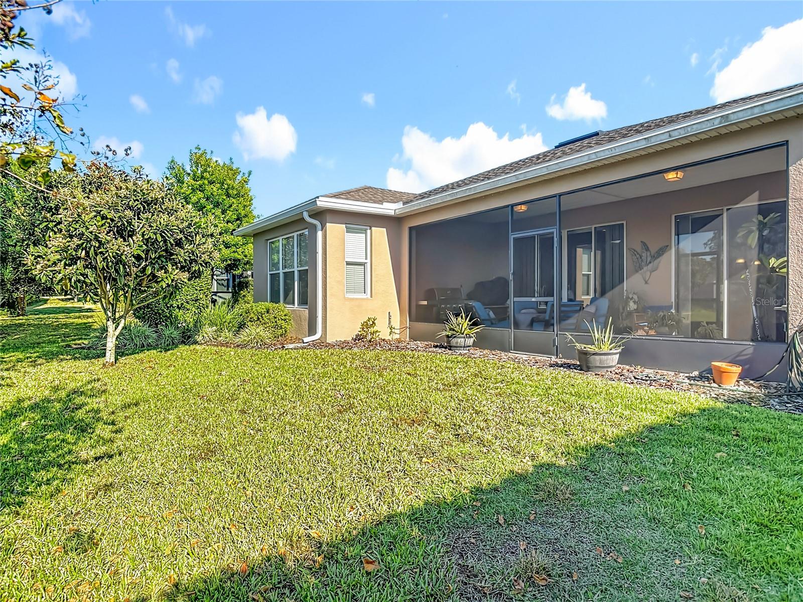 VICTORIA HILLS - Residential