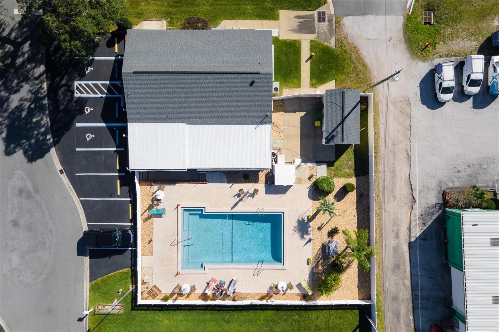 LEESBURG COACHWOOD COLONY THIRD ADD - Residential