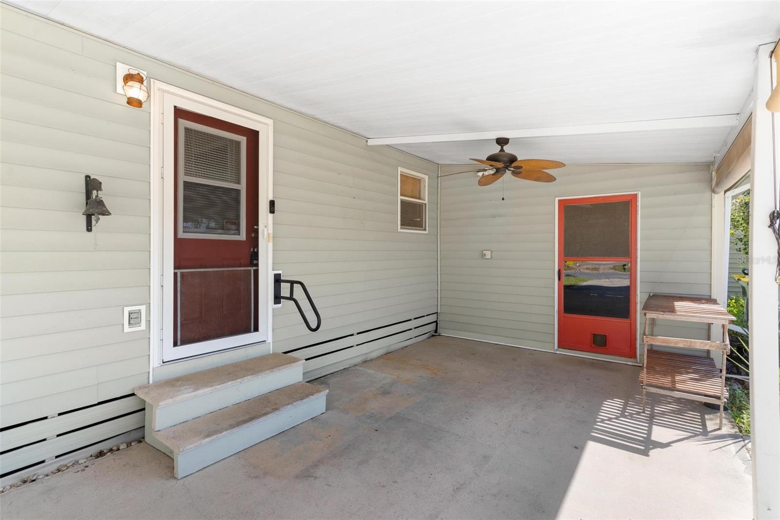 LEESBURG COACHWOOD COLONY THIRD ADD - Residential