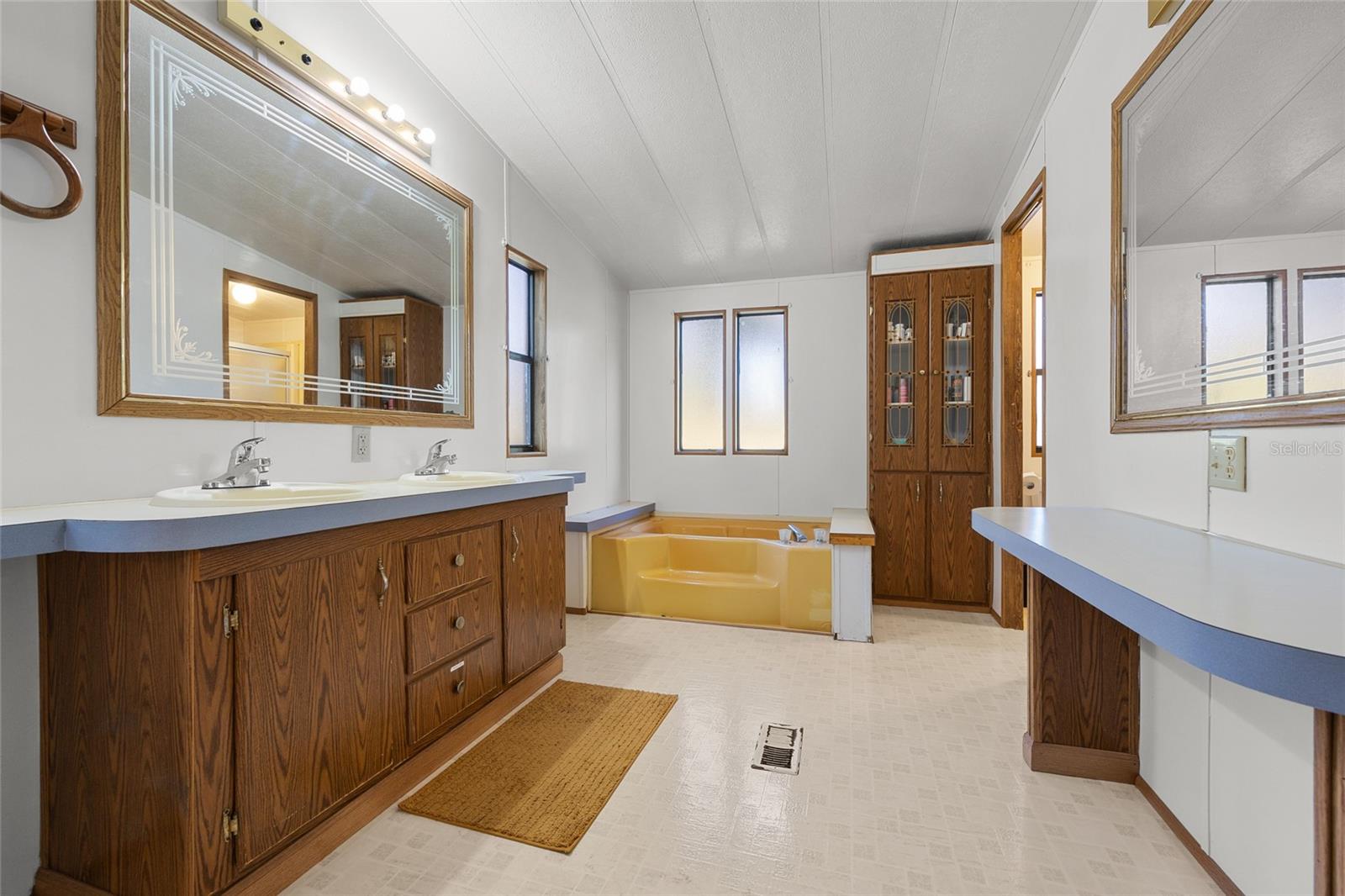 WINDY ACRES II UNRECD SUB - Residential