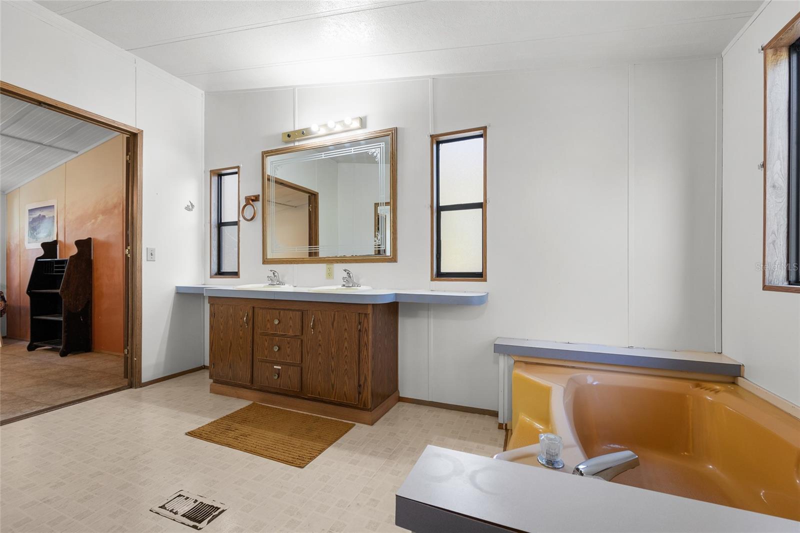 WINDY ACRES II UNRECD SUB - Residential