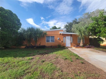 6711 DARTMOUTH AVENUE N ST PETERSBURG FL 33710