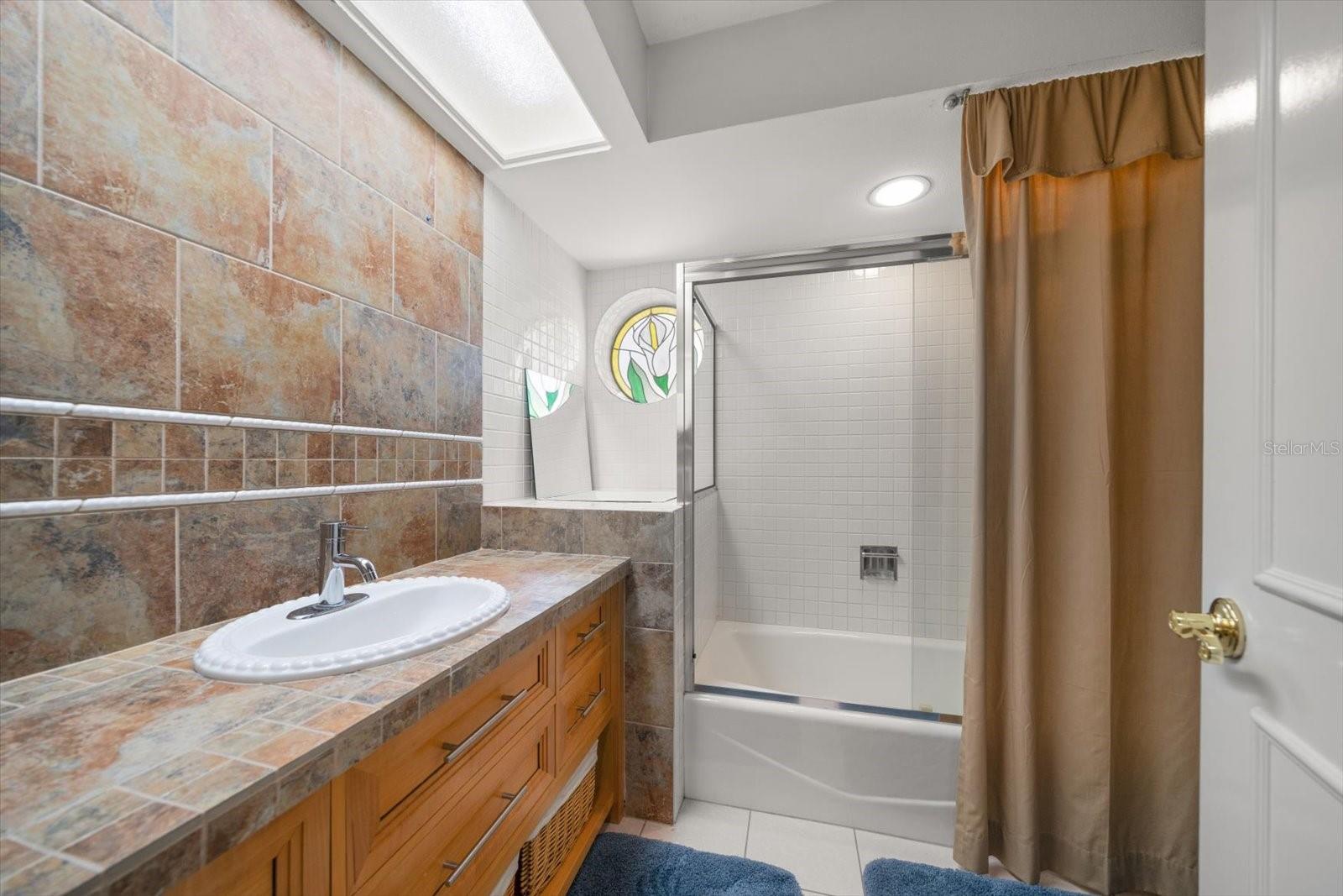 PELICAN PLACE NORTH - Residential