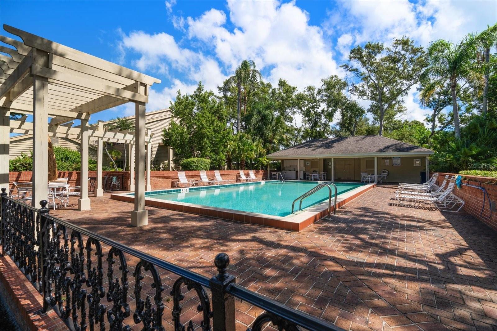 PELICAN PLACE NORTH - Residential