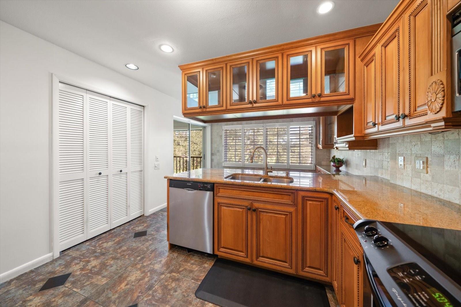 PELICAN PLACE NORTH - Residential