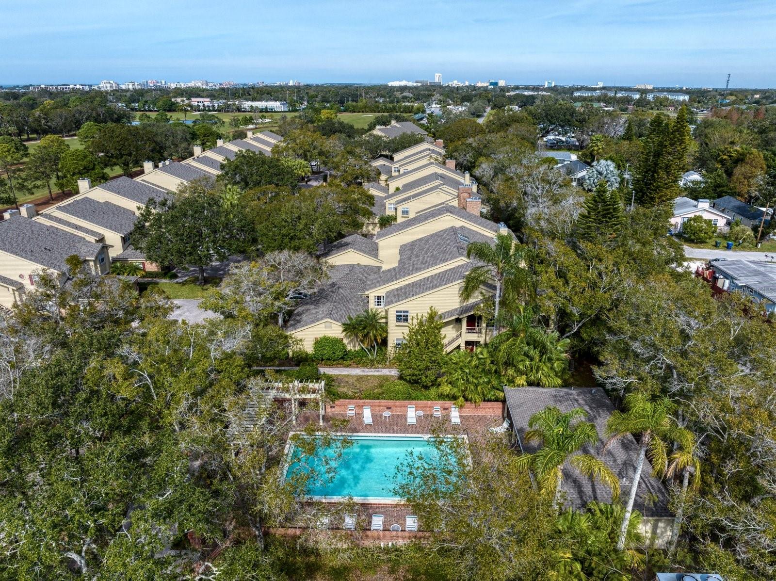 PELICAN PLACE NORTH - Residential