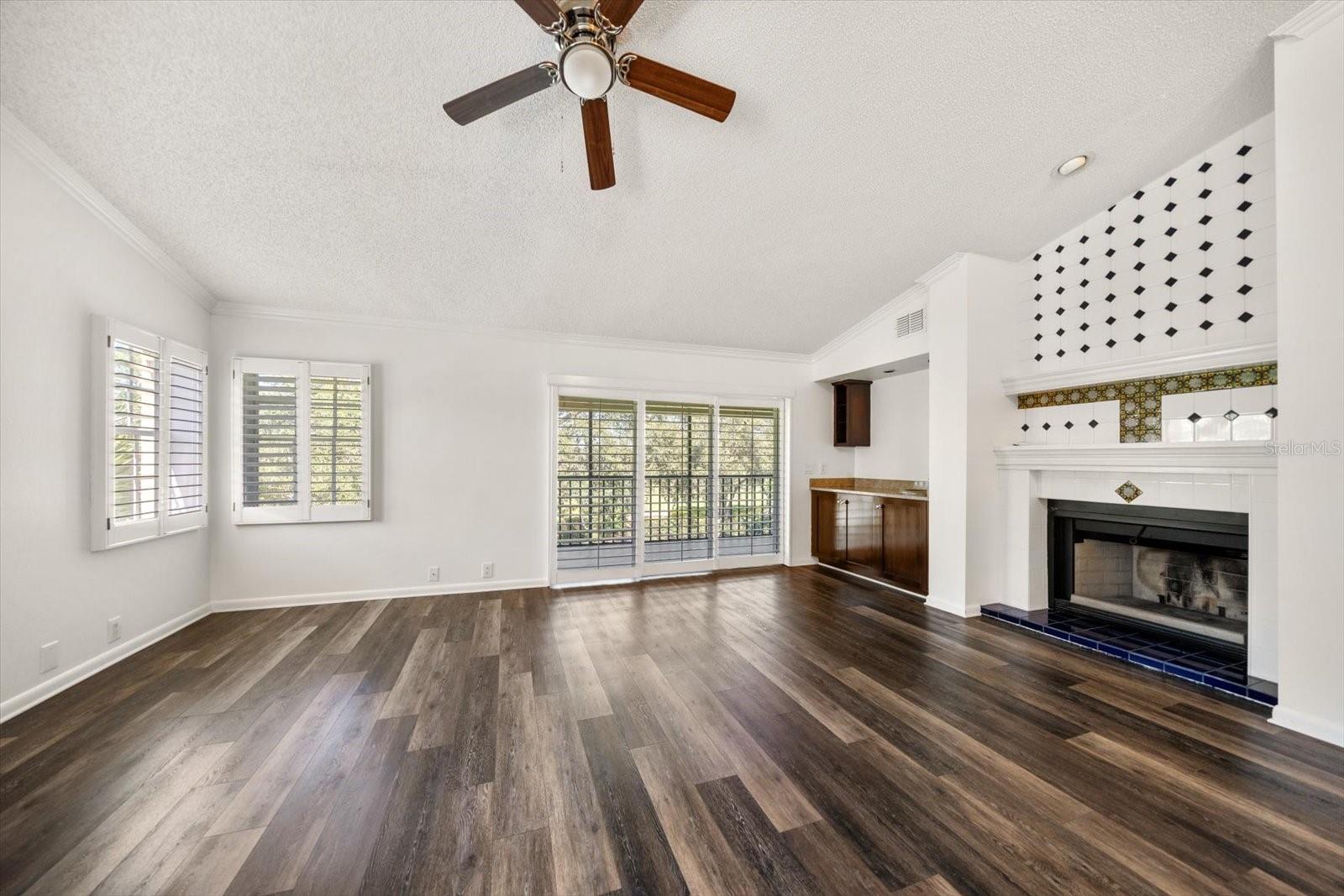 PELICAN PLACE NORTH - Residential