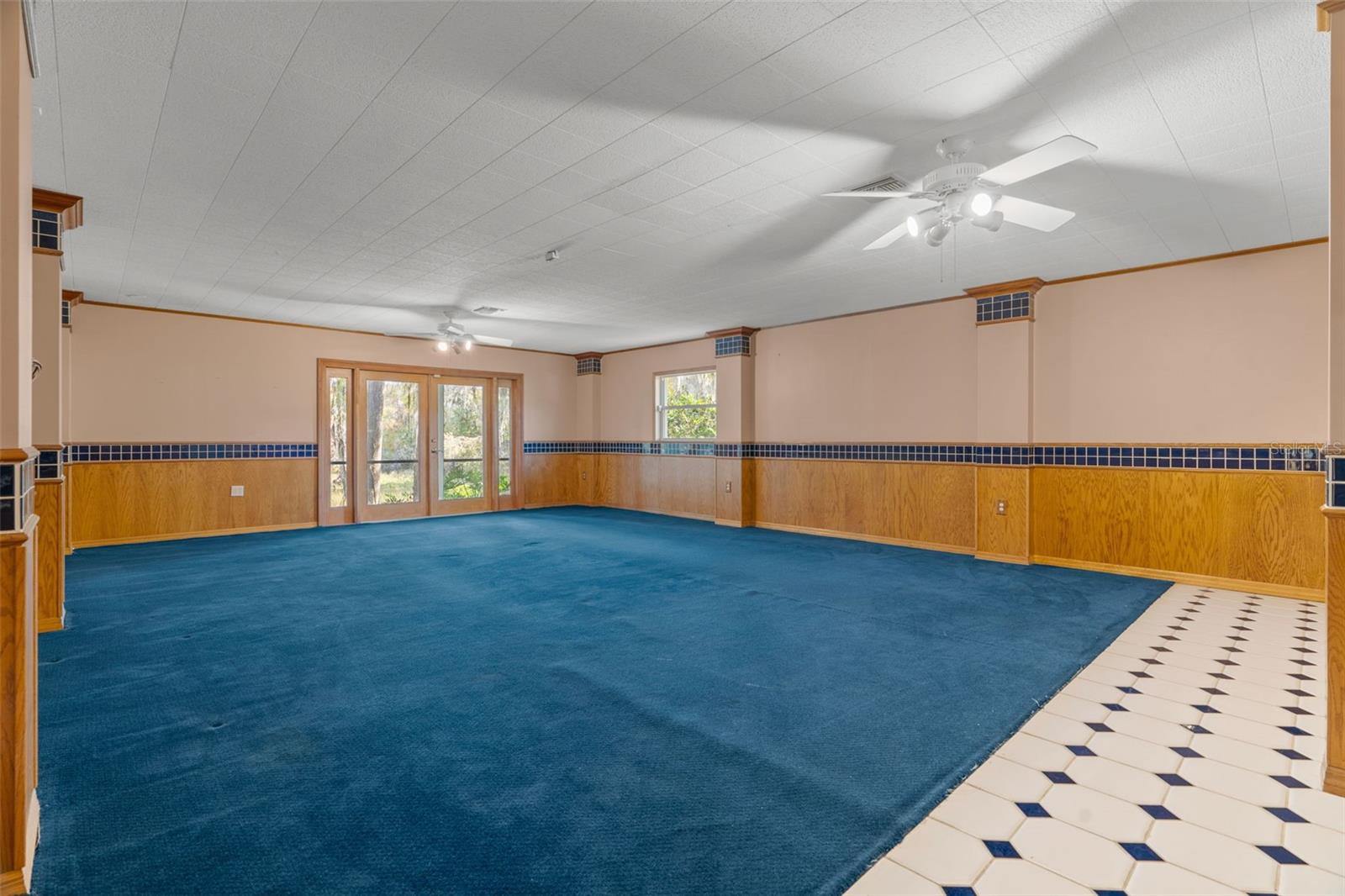 BLUE COVE - Residential