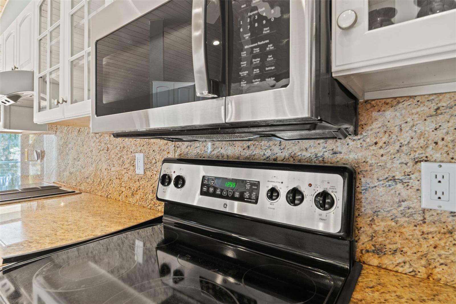 BLUE COVE - Residential